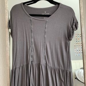 grey oversized loose t-shirt